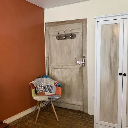 Flh Bairro Alto Flats شقة *