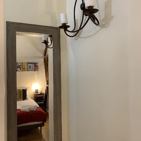 Flh Bairro Alto Flats شقة *
