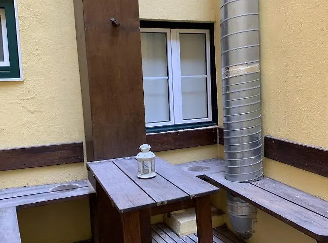 Flh Bairro Alto Central Flats *